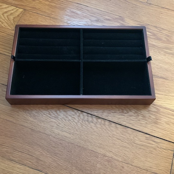 Bombay Co Trunk Style Jewelry Box - Picture 12 of 13